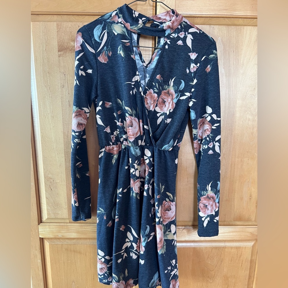 Flower print wrap dress